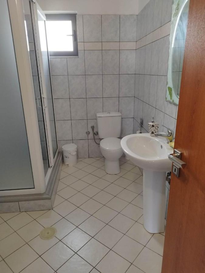 Alexander Apartment Ksamil Buitenkant foto